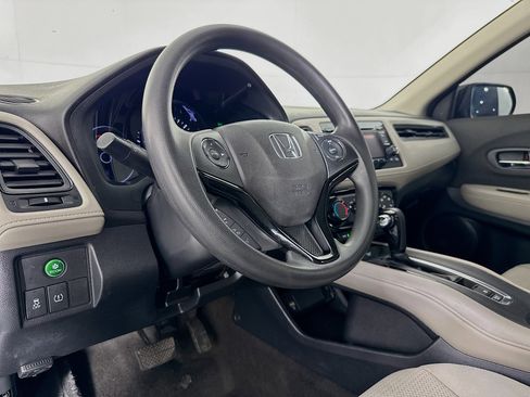 Used 2020 Honda HR-V LX image 21