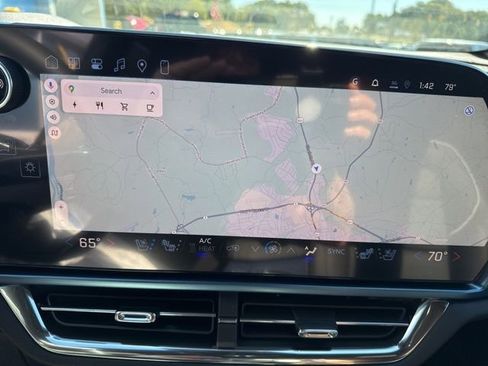 New 2026 Chevrolet Equinox EV LT w/ Convenience Package II image 20