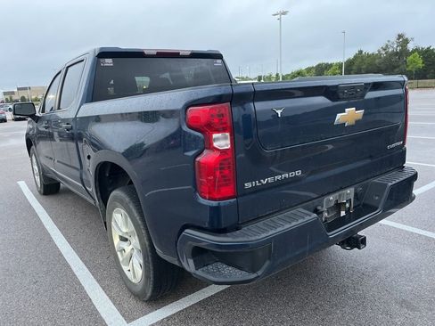 Used 2023 Chevrolet Silverado 1500 Custom image 4
