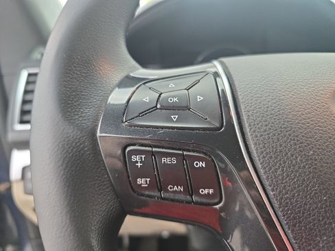 Used 2019 Ford Explorer Limited FWD image 18
