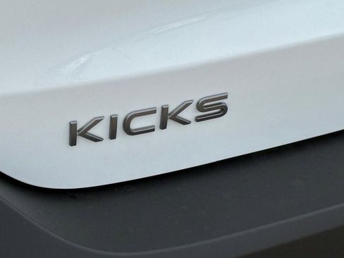New 2026 Nissan Kicks S FWD image 8