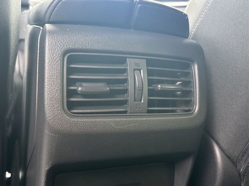 Used 2023 Nissan Rogue SV AWD/4WD image 36