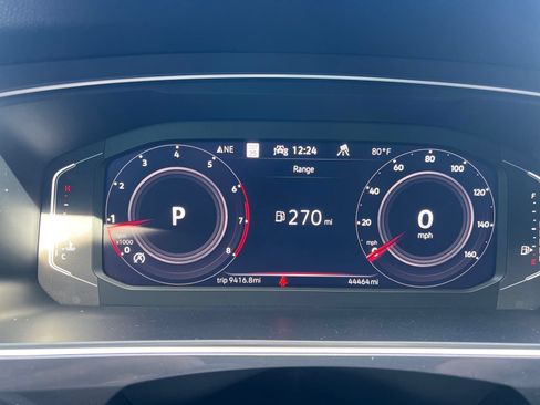Used 2022 Volkswagen Tiguan SEL R-Line AWD/4WD image 16