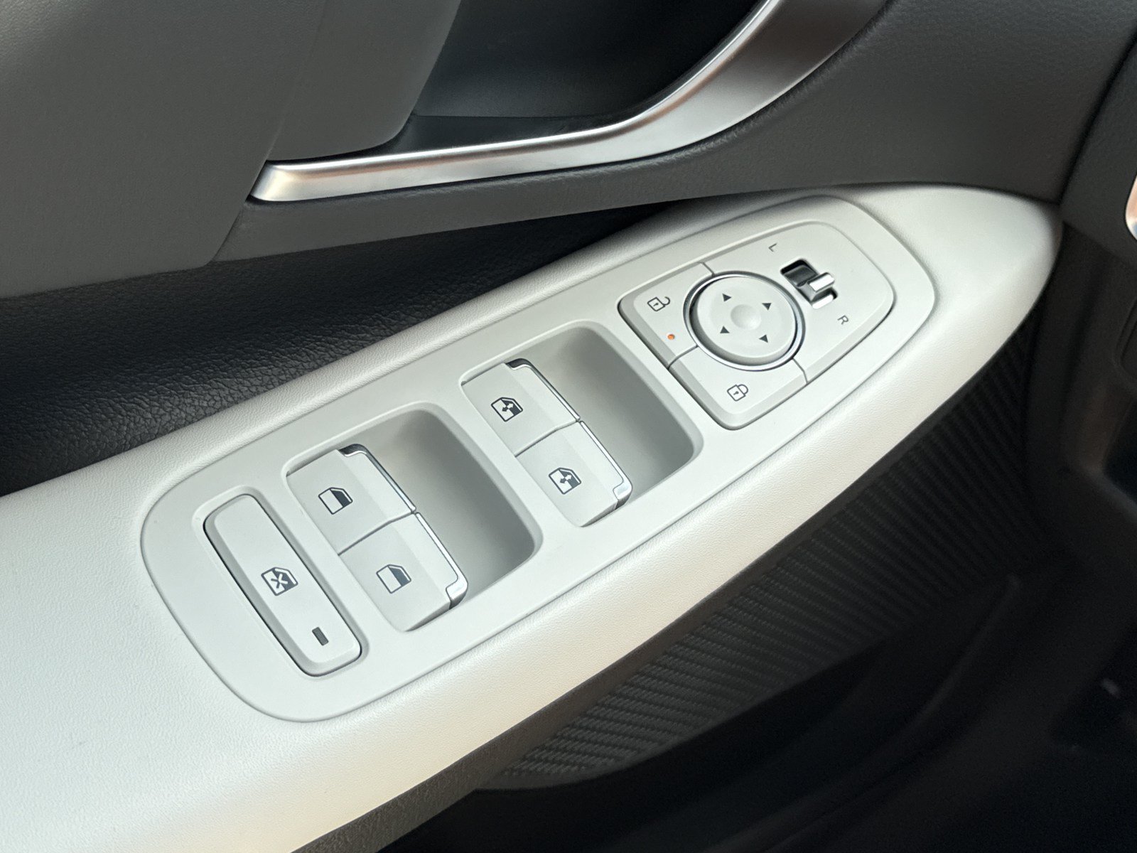 New 2026 Hyundai Sonata SEL FWD image 15
