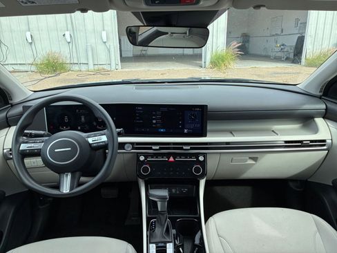 Used 2025 Hyundai Tucson SEL image 35