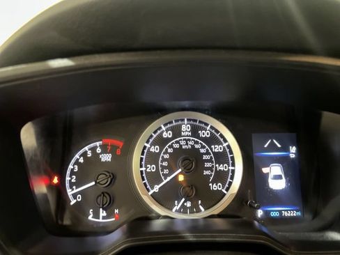 Used 2021 Toyota Corolla LE FWD image 11