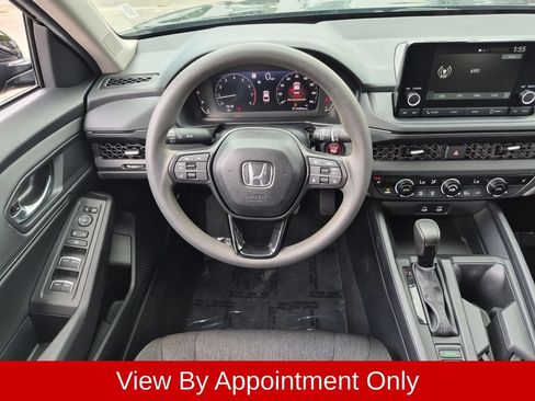 Used 2025 Honda Accord SE image 23