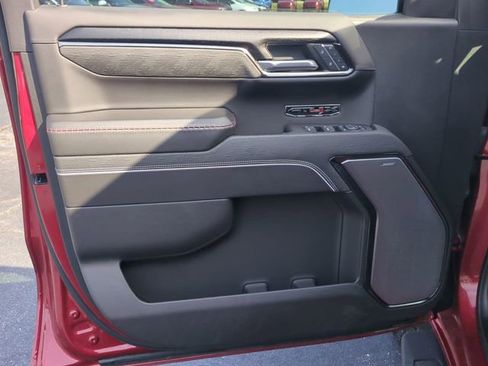 Used 2024 GMC Sierra 1500 AT4X image 24