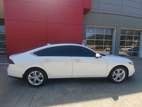 Used 2024 Honda Accord LX image 7