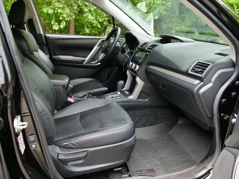 Used 2018 Subaru Forester 2.5i Premium w/ Protection Package #1 AWD/4WD image 39