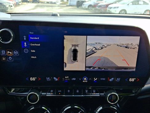 Used 2025 Chevrolet Blazer EV RS image 17