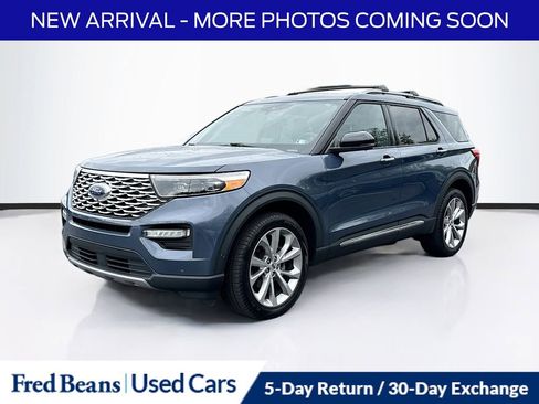 Used 2021 Ford Explorer Platinum w/ Equipment Group 601A AWD/4WD image 3
