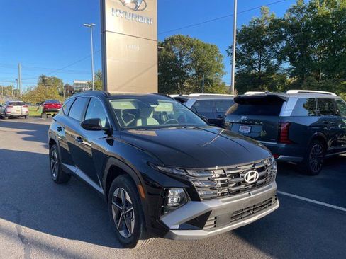 New 2026 Hyundai Tucson SEL image 2