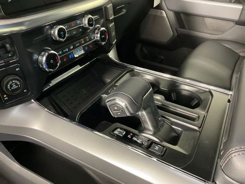 New 2025 Ford F150 Lariat w/ FX4 Off-Road Package image 18