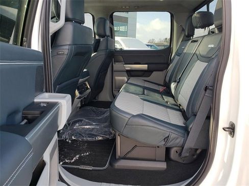 Used 2024 Ford F250 Limited image 26