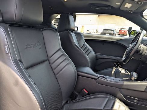 Used 2023 Dodge Challenger SRT Hellcat w/ Driver Convenience Group RWD image 31