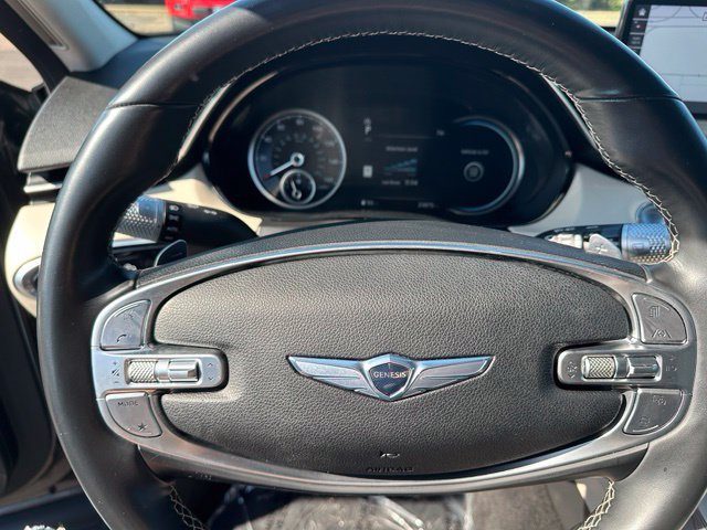 Used 2022 Genesis GV70 2.5T w/ Advanced Package AWD/4WD image 37