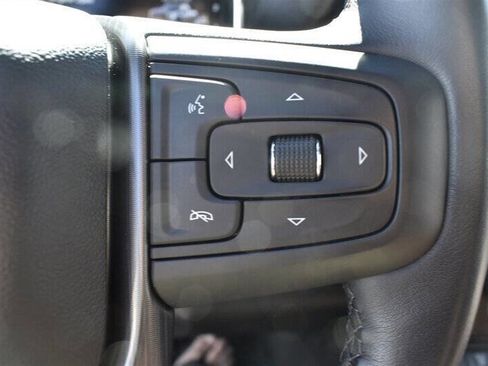 Used 2024 GMC Sierra 2500 Denali Ultimate image 26