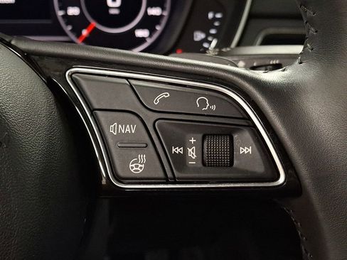 Used 2019 Audi A4 2.0T Premium Plus w/ Premium Plus Package AWD/4WD image 18