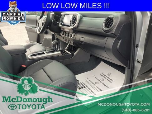Used 2023 Toyota Tacoma Limited AWD/4WD image 29