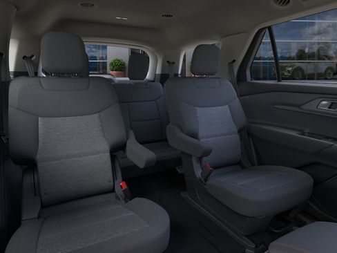 New 2026 Ford Explorer Active RWD image 11