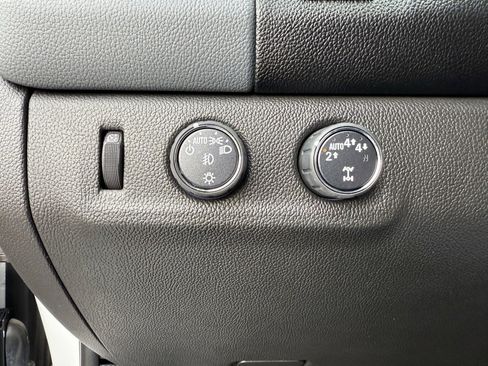 Used 2019 Chevrolet Colorado Z71 image 26