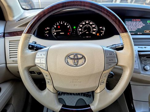 Used 2008 Toyota Avalon Limited FWD image 10