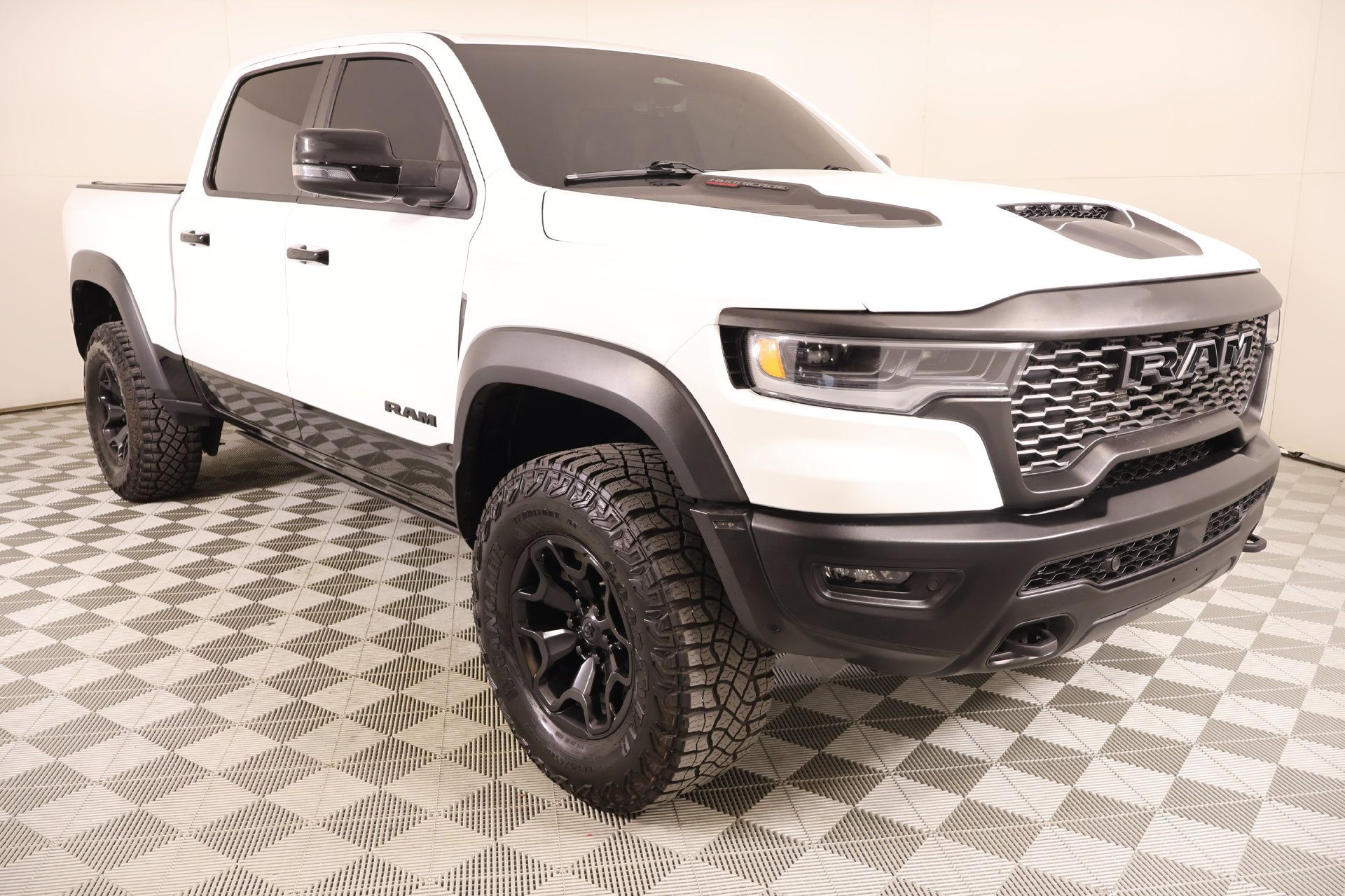 Used 2025 RAM 1500 RHO w/ RHO Level 1 Equipment Group AWD/4WD 360° Tour