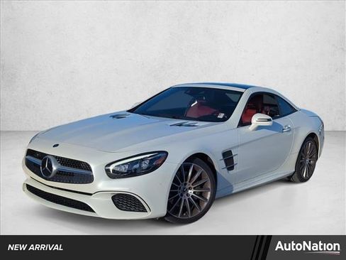 Used 2018 Mercedes-Benz SL 550 image 1