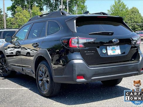 Certified 2024 Subaru Outback Onyx Edition AWD/4WD image 13