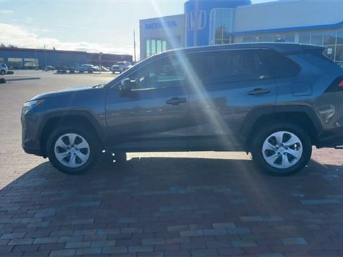 Used 2024 Toyota RAV4 LE image 8