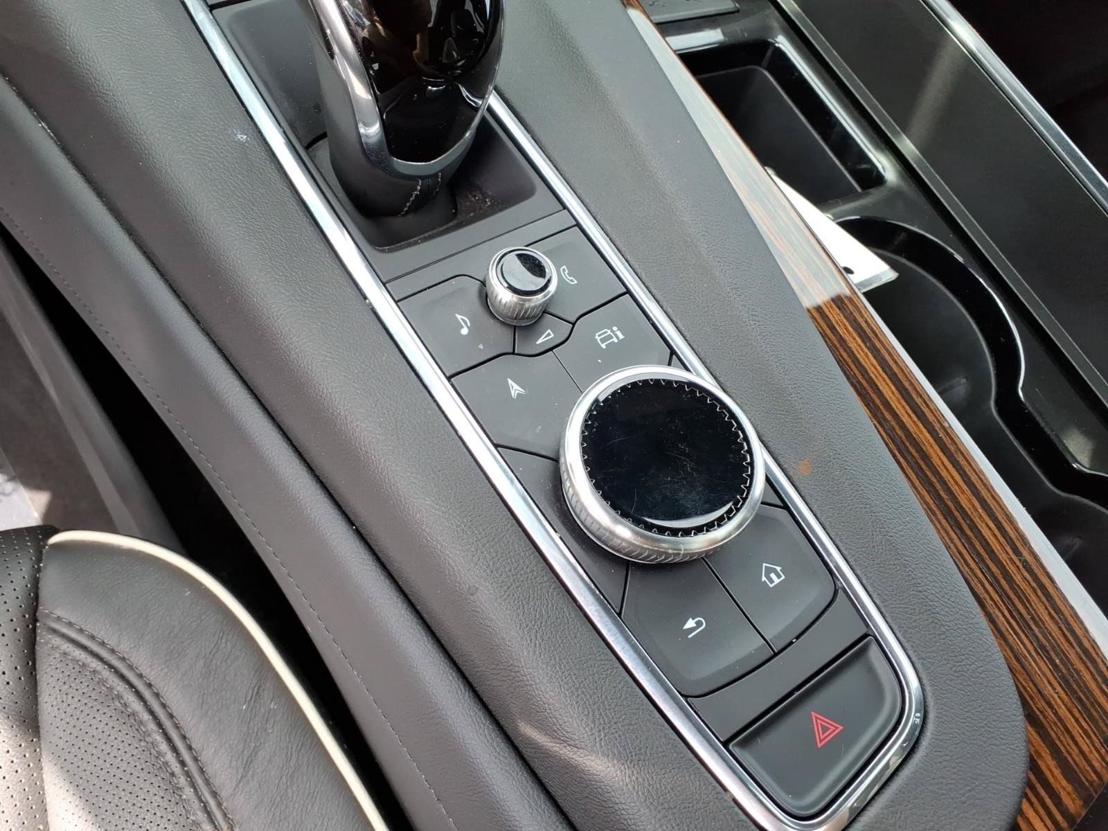 Certified 2023 Cadillac Escalade Premium Luxury w/ LPO, Floor Liner Package AWD/4WD image 36