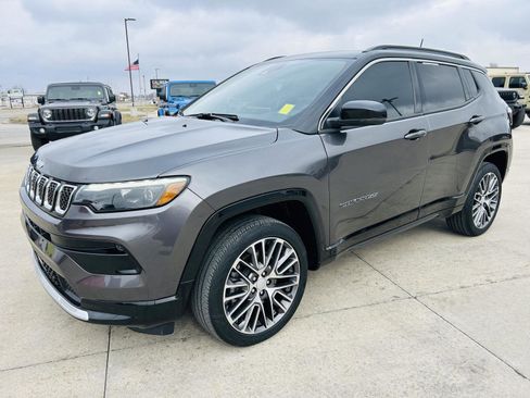 Used 2023 Jeep Compass Limited w/ Elite Group image 36