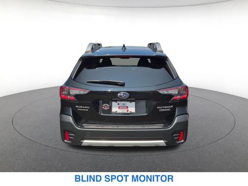 Certified 2022 Subaru Outback Touring AWD/4WD image 8