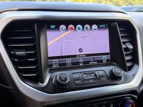 Used 2017 GMC Acadia SLT AWD/4WD image 44