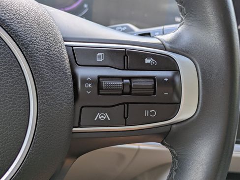 Certified 2024 Kia Sportage EX FWD image 20