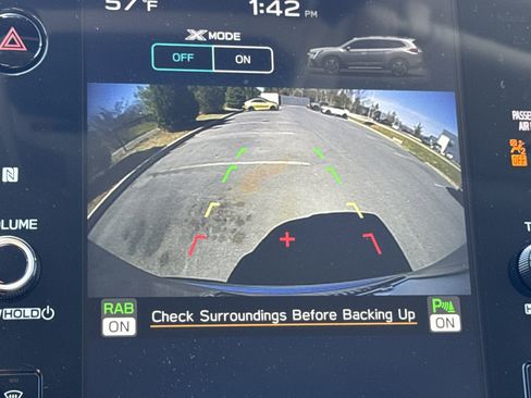 Used 2023 Subaru Ascent Premium w/ Convenience Package image 21