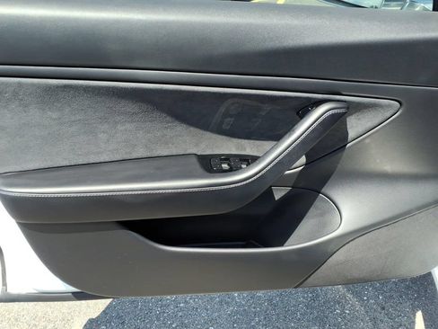 Used 2019 Tesla Model 3 Long Range AWD/4WD image 21