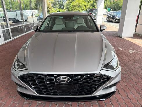 Used 2023 Hyundai Sonata SEL FWD image 3