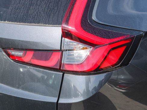 Used 2023 Honda CR-V EX-L image 10