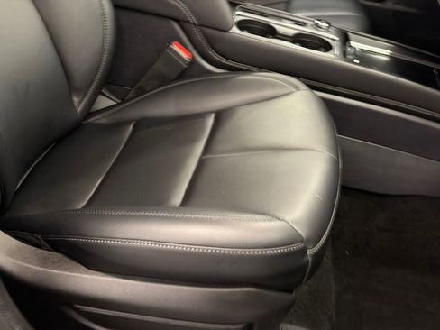 Used 2023 Lincoln Corsair FWD image 12