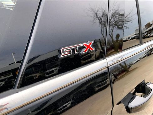 Used 2021 Ford Expedition XL image 10