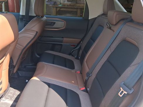 Used 2025 Ford Bronco Sport Outer Banks w/ Outer Banks Tech Package+ AWD/4WD image 11