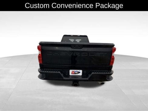 Used 2023 Chevrolet Silverado 2500 Custom w/ Custom Convenience Package image 6