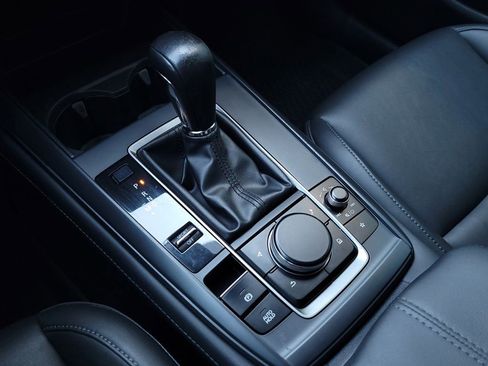 Used 2021 MAZDA CX-30 FWD 2.5 S w/ Select Package image 17