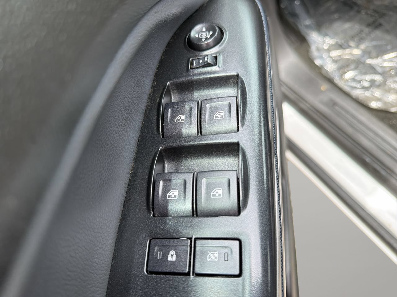 Used 2016 Chevrolet Colorado Z71 AWD/4WD image 17