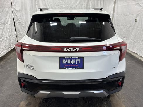 Used 2024 Kia Seltos S AWD/4WD image 7