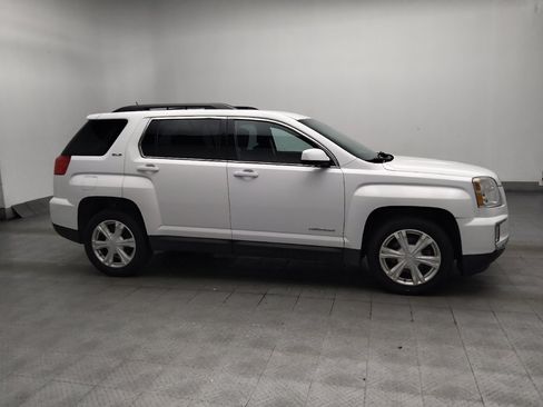 Used 2017 GMC Terrain SLE w/ Convenience Package AWD/4WD image 11