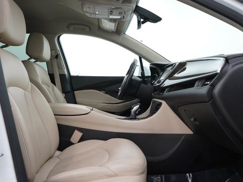 Used 2020 Buick Envision Essence AWD/4WD image 11