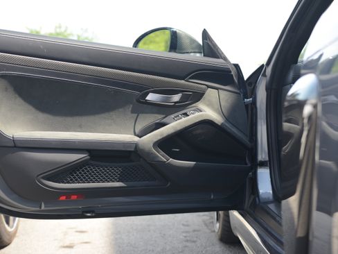 Used 2025 Porsche 718 Boxster Spyder RS RWD image 13
